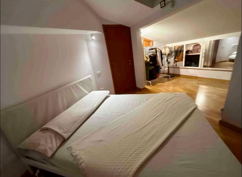 Loft Cara *