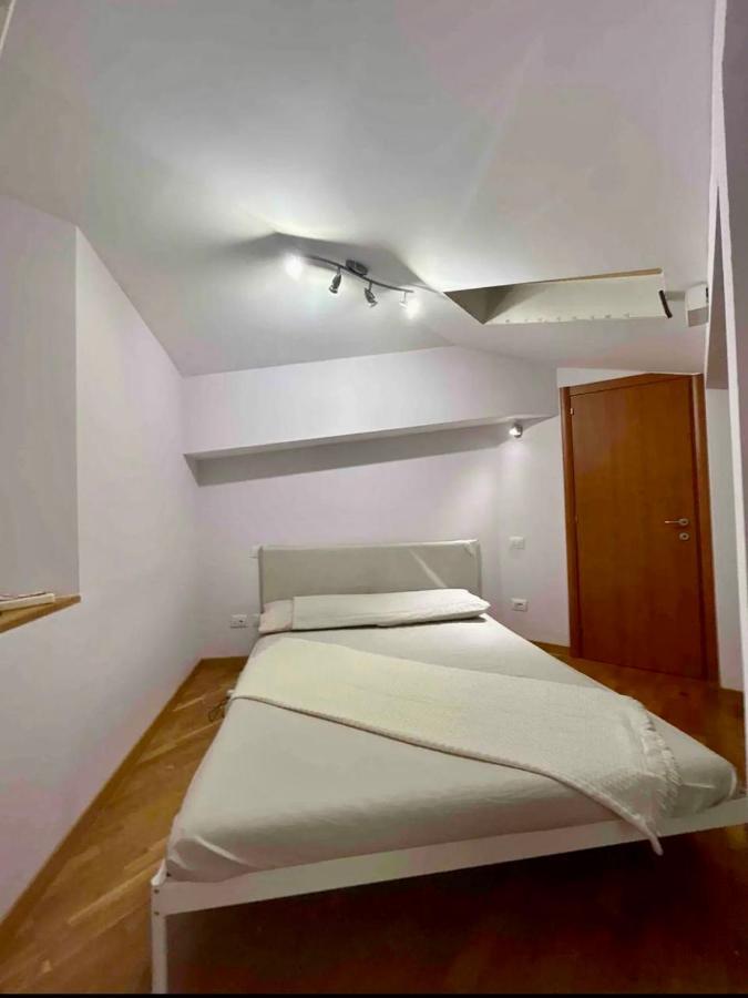 Loft Cara